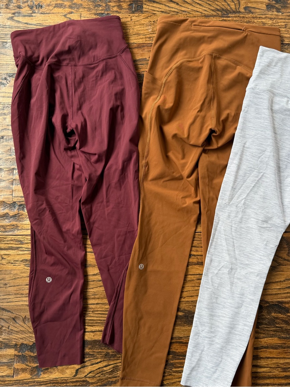 Lululemon bundle - Picture 2 of 4